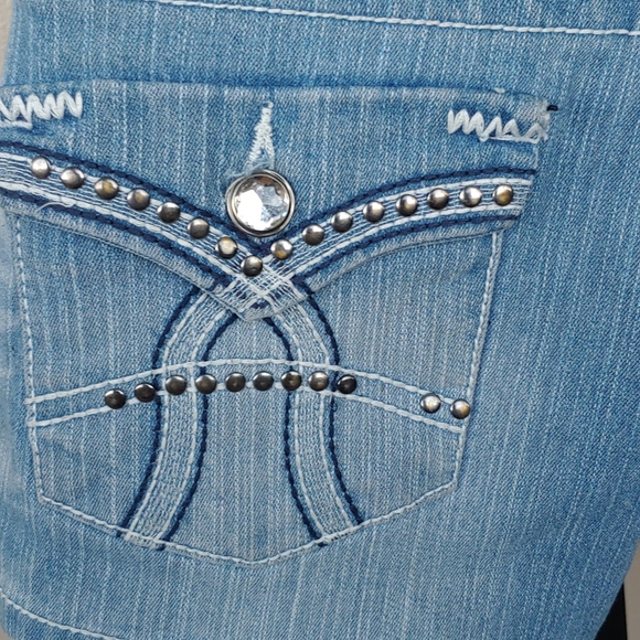 ☀SALE 4 for$20☀                 Rue 21 Light Denim Short S - Picture 4 of 5